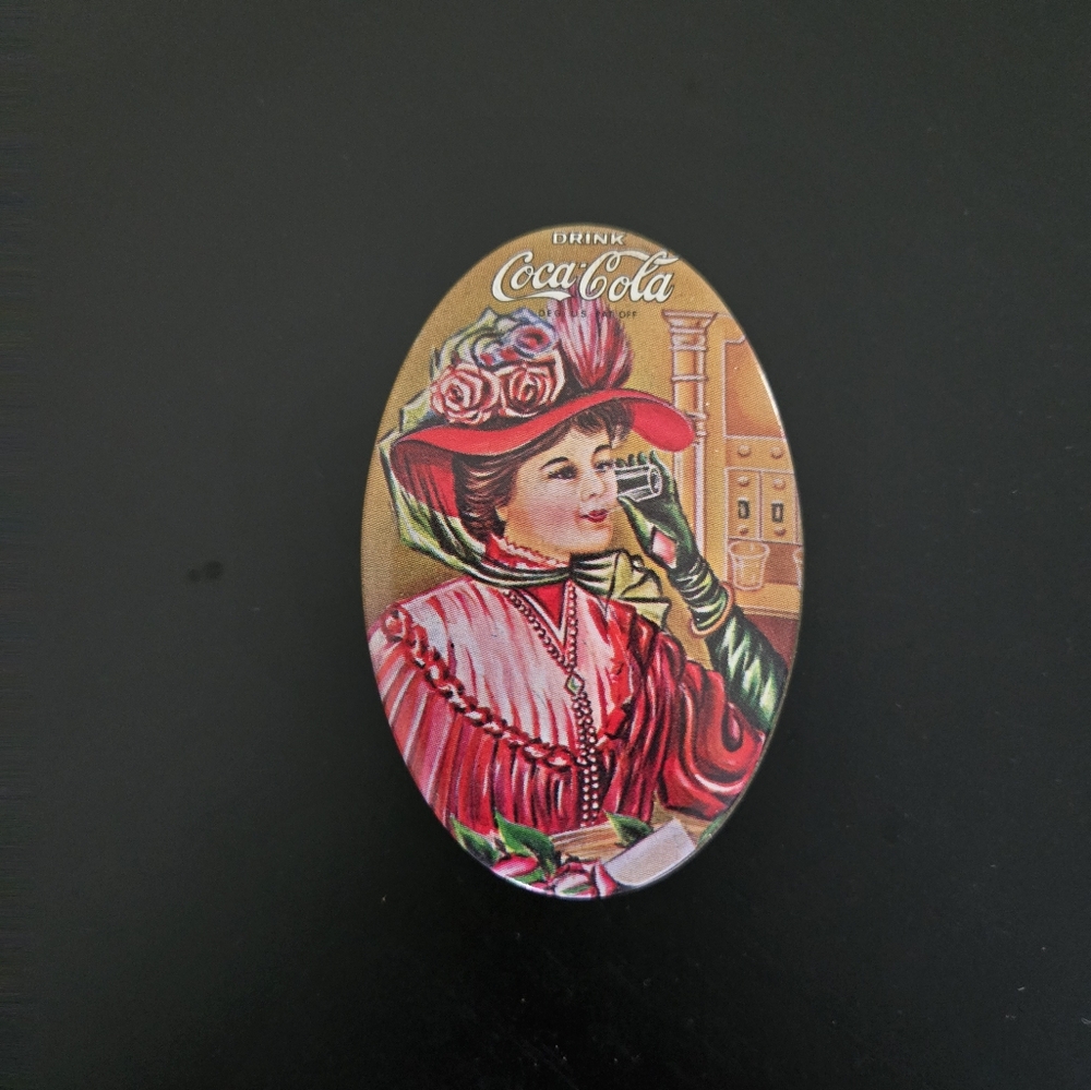 Coca-Cola Sewing Kit VtG
